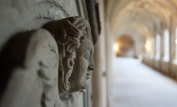 Foto: Staatliche Schlösser und Gärten Baden-Württemberg, Kiehl Kloster und Schloss Bebenhausen, Kreuzgang