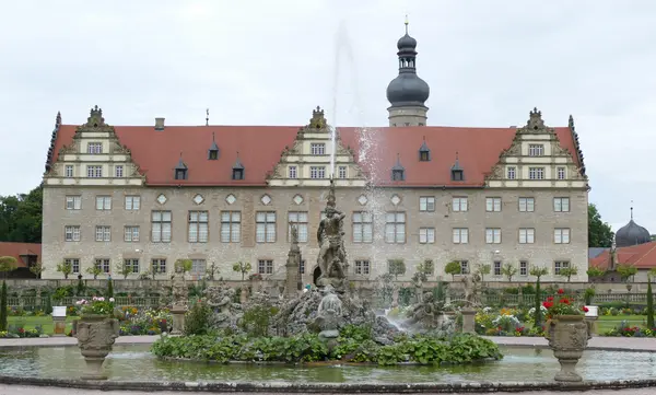 Foto: Staatliche Schlösser und Gärten Baden-Württemberg, Sonja Wünsch Herkulesbrunnen, Schloss Weikersheim