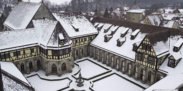Kloster und Schloss Bebenhausen, Luftaufnahme Innenhof