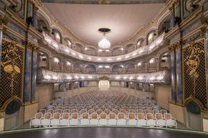 Schloss und Schlossgarten Schwetzingen, Schlosstheater, Blick in den Zuschauerraum