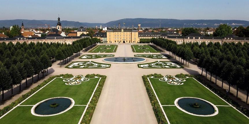 Schloss und Schlossgarten Schwetzingen, Außenansicht